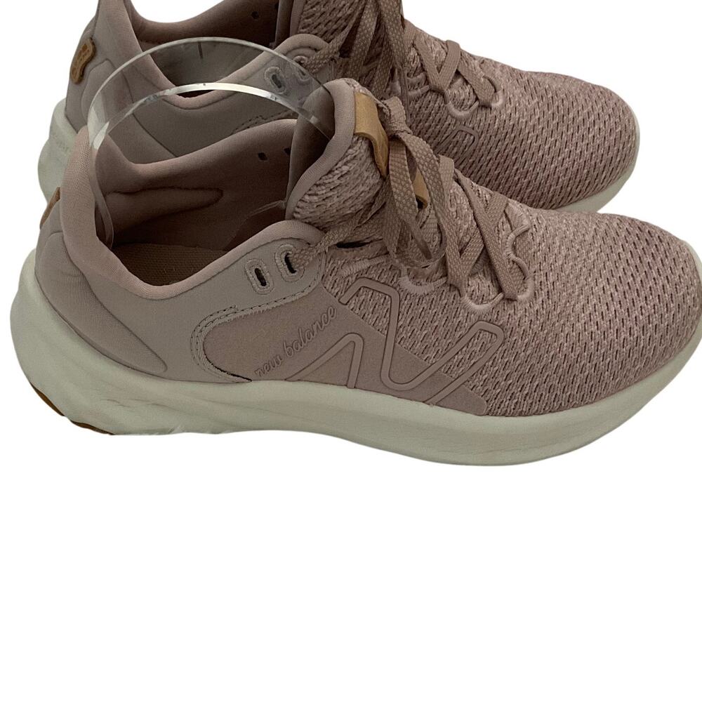 New Balance‎ Women’s Fresh Foam Roav Mauve Pink Sneakers - Size 7